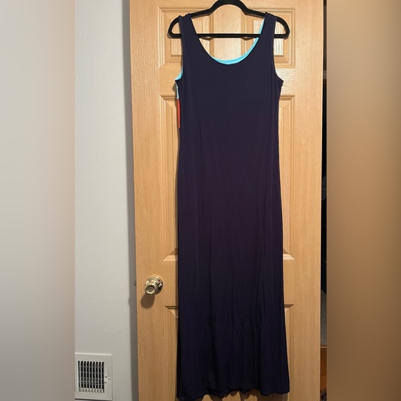 Colorblock Maxi Dress - Picture 9 of 12